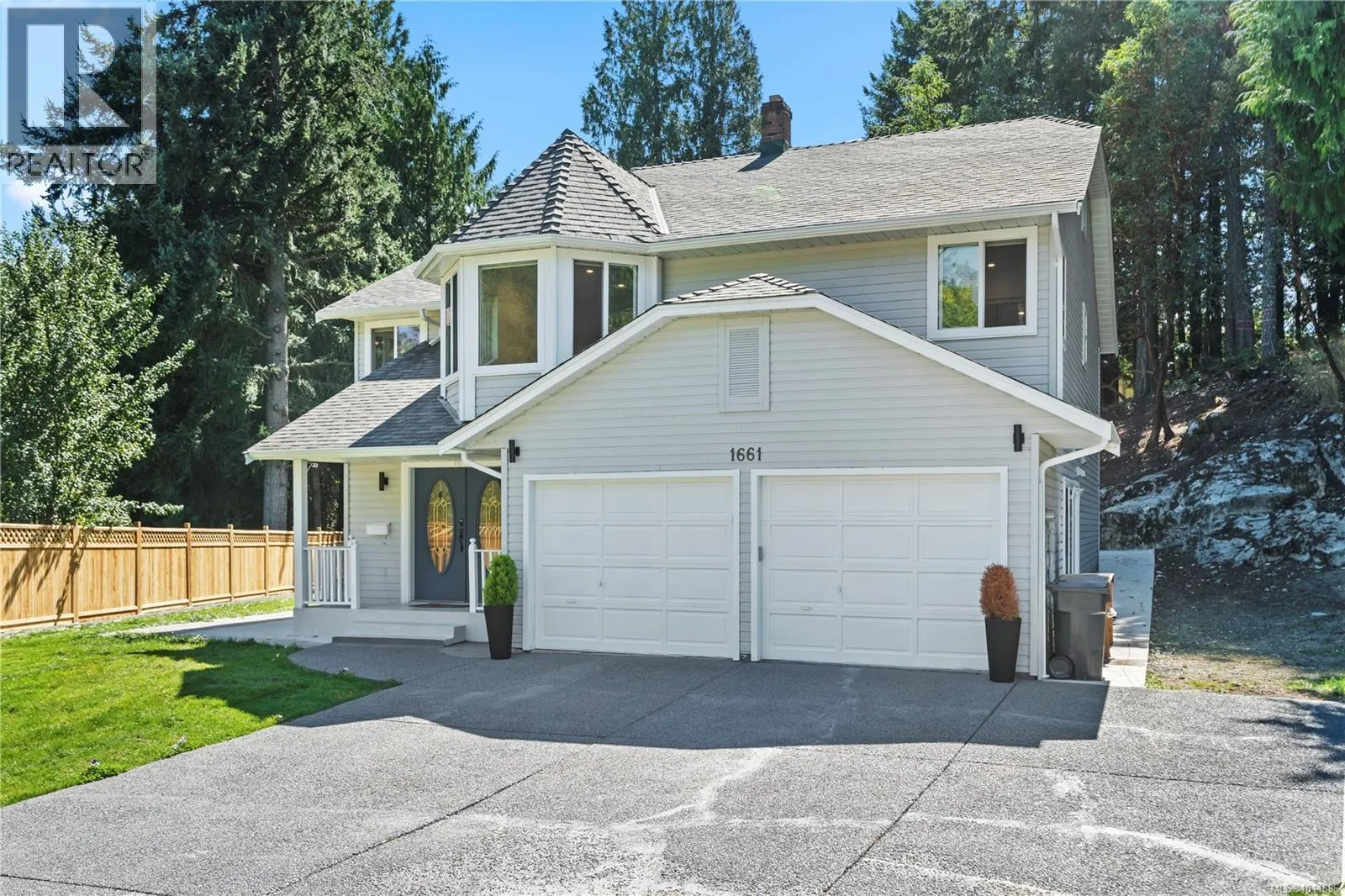 1661 Barrett Dr