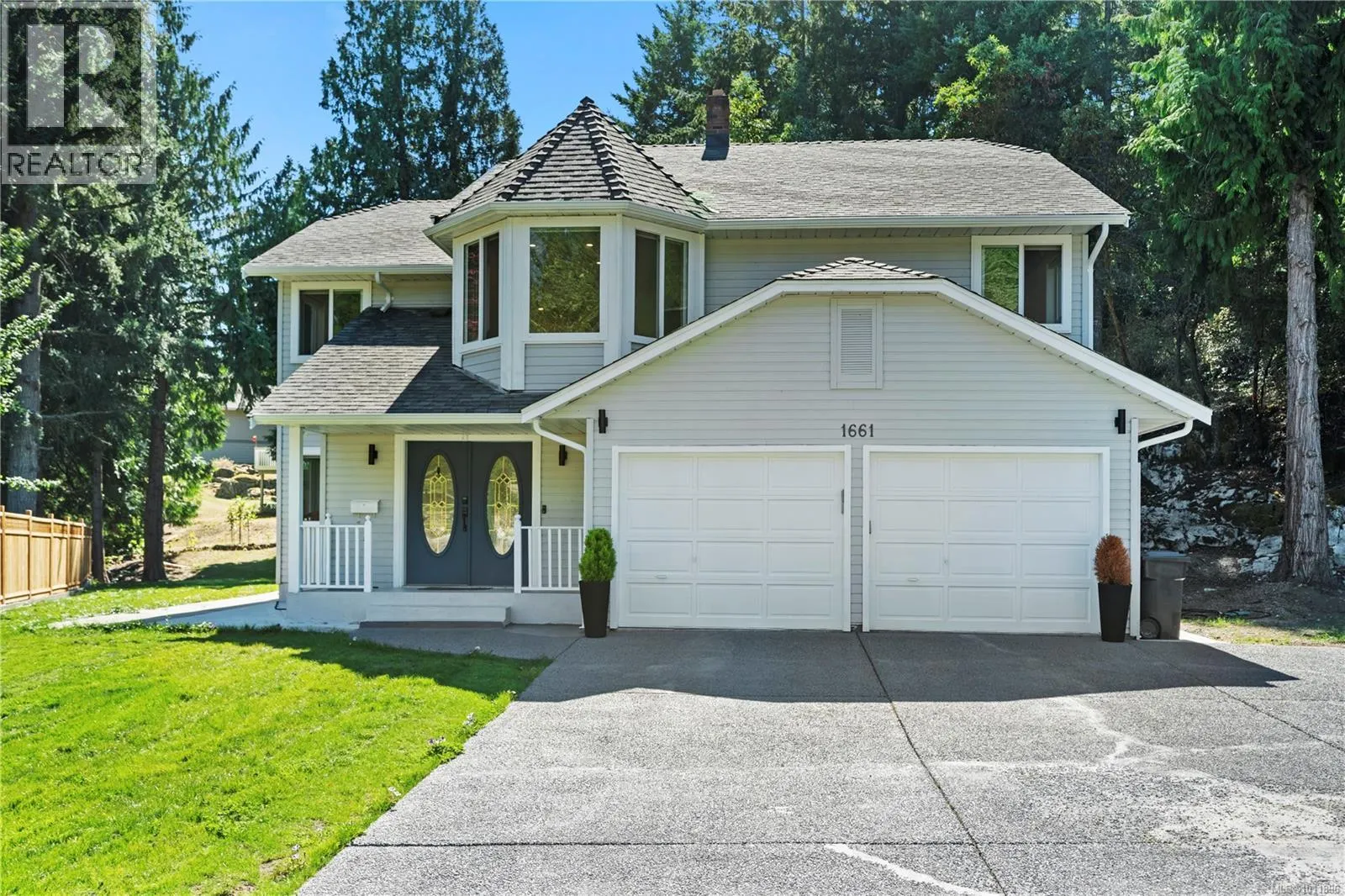 1661 Barrett Dr