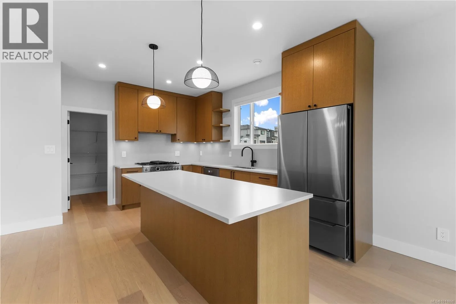 1406 Sandstone Lane