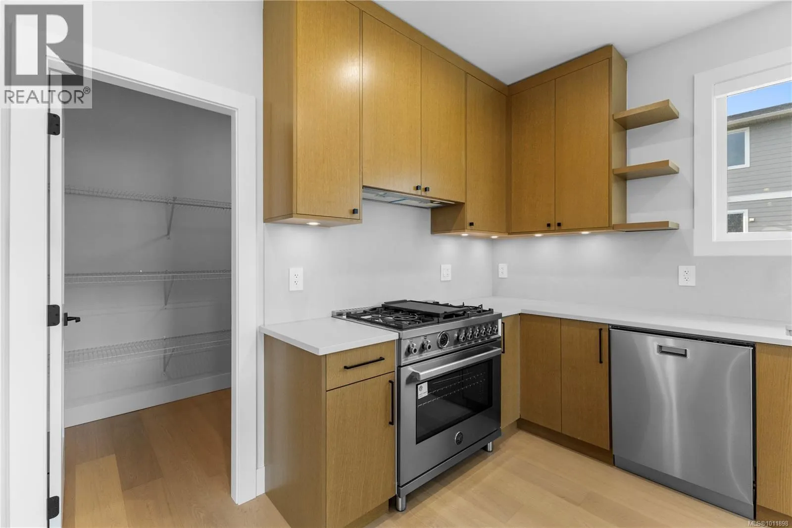 1406 Sandstone Lane