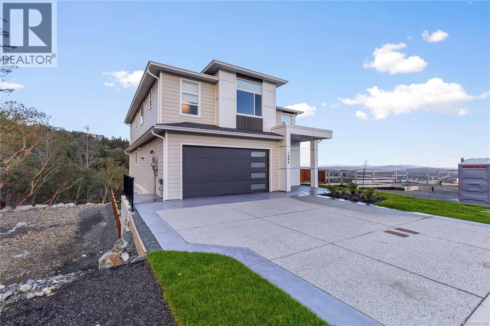 1406 Sandstone Lane