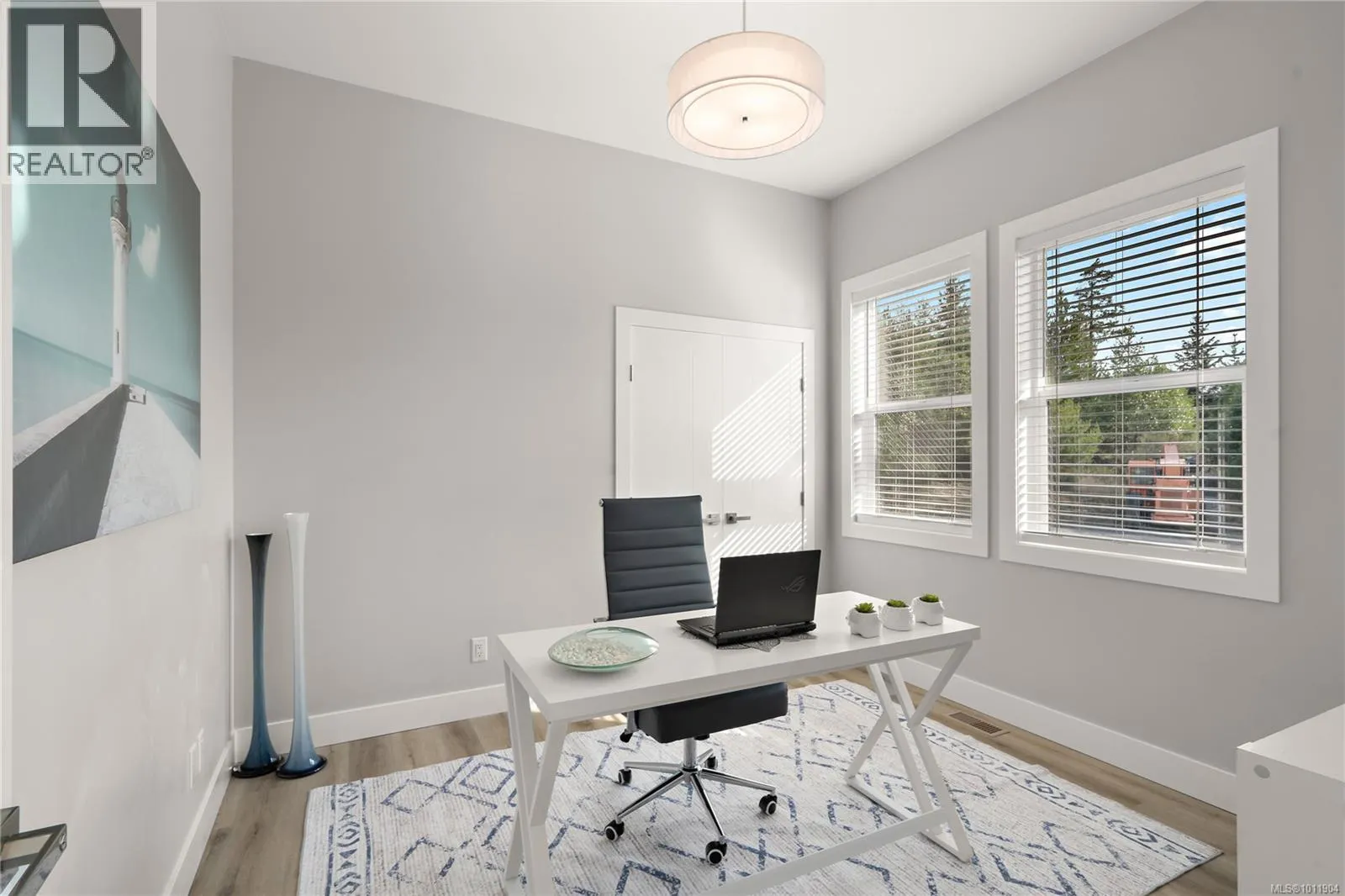 3870 Goldstream Heights Dr