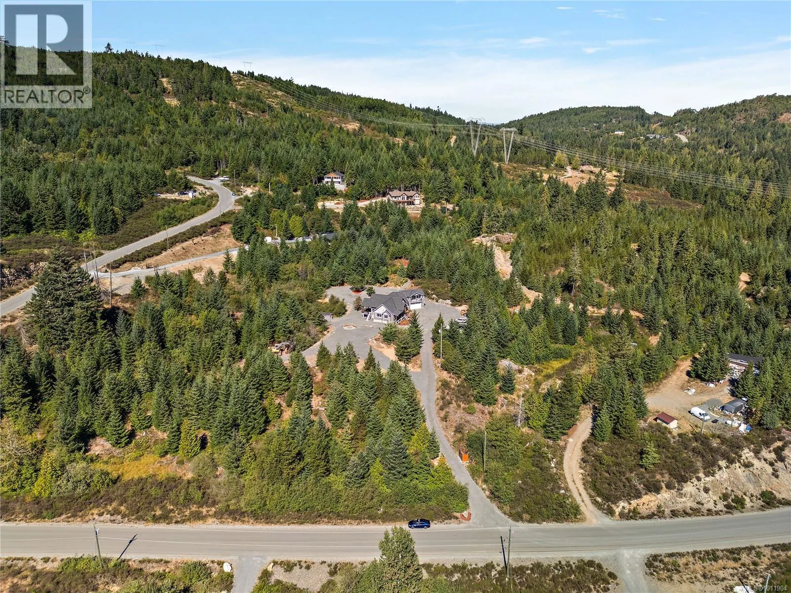 3870 Goldstream Heights Dr
