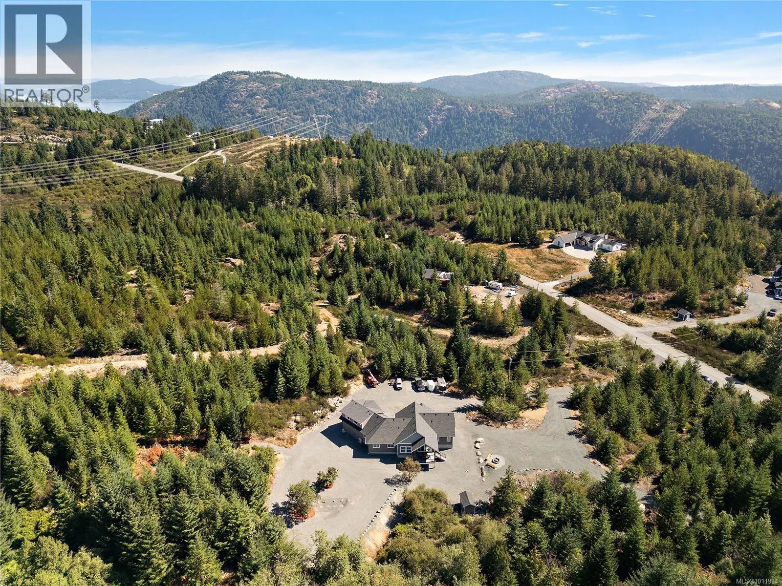 3870 Goldstream Heights Dr