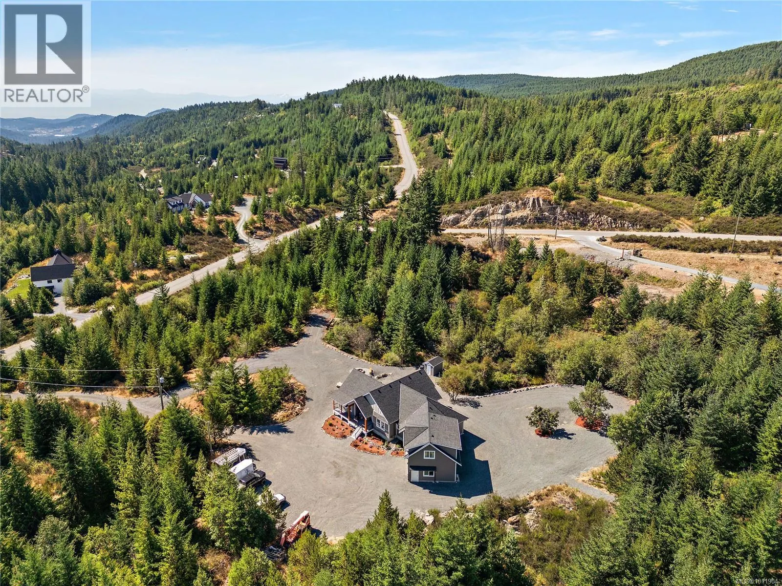 3870 Goldstream Heights Dr