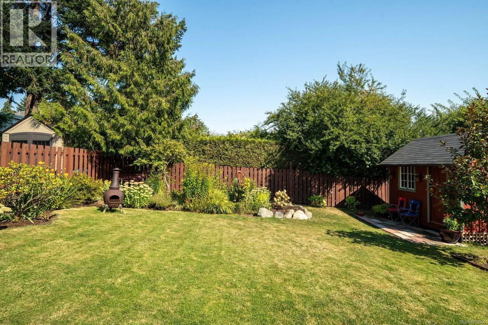 3223 Doncaster Dr