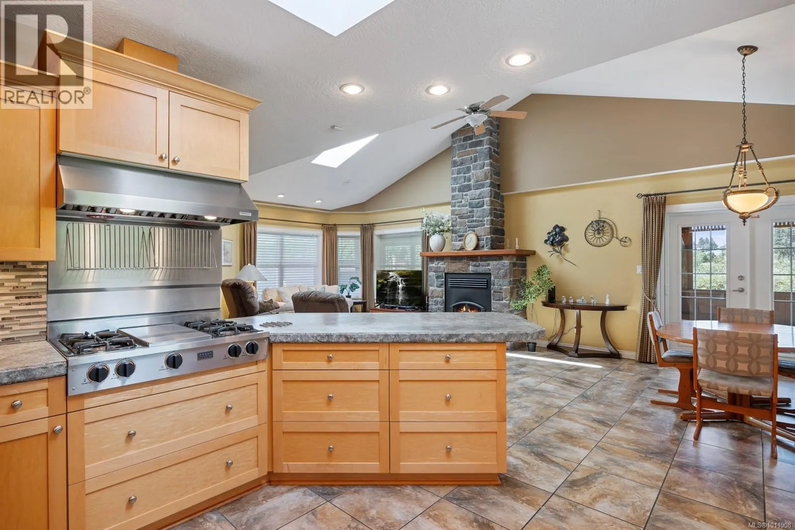 1680 Guthrie Rd