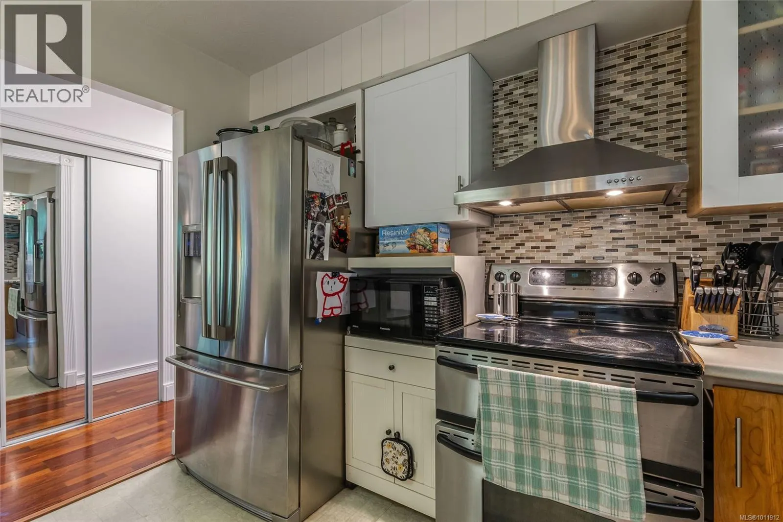 43 Roberta Rd E