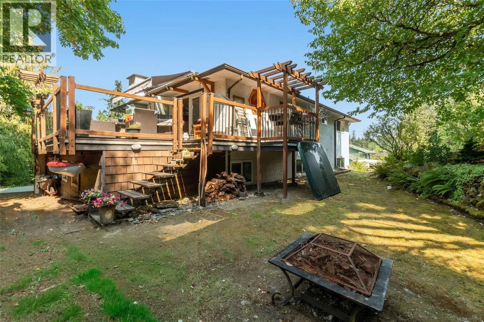 43 Roberta Rd E