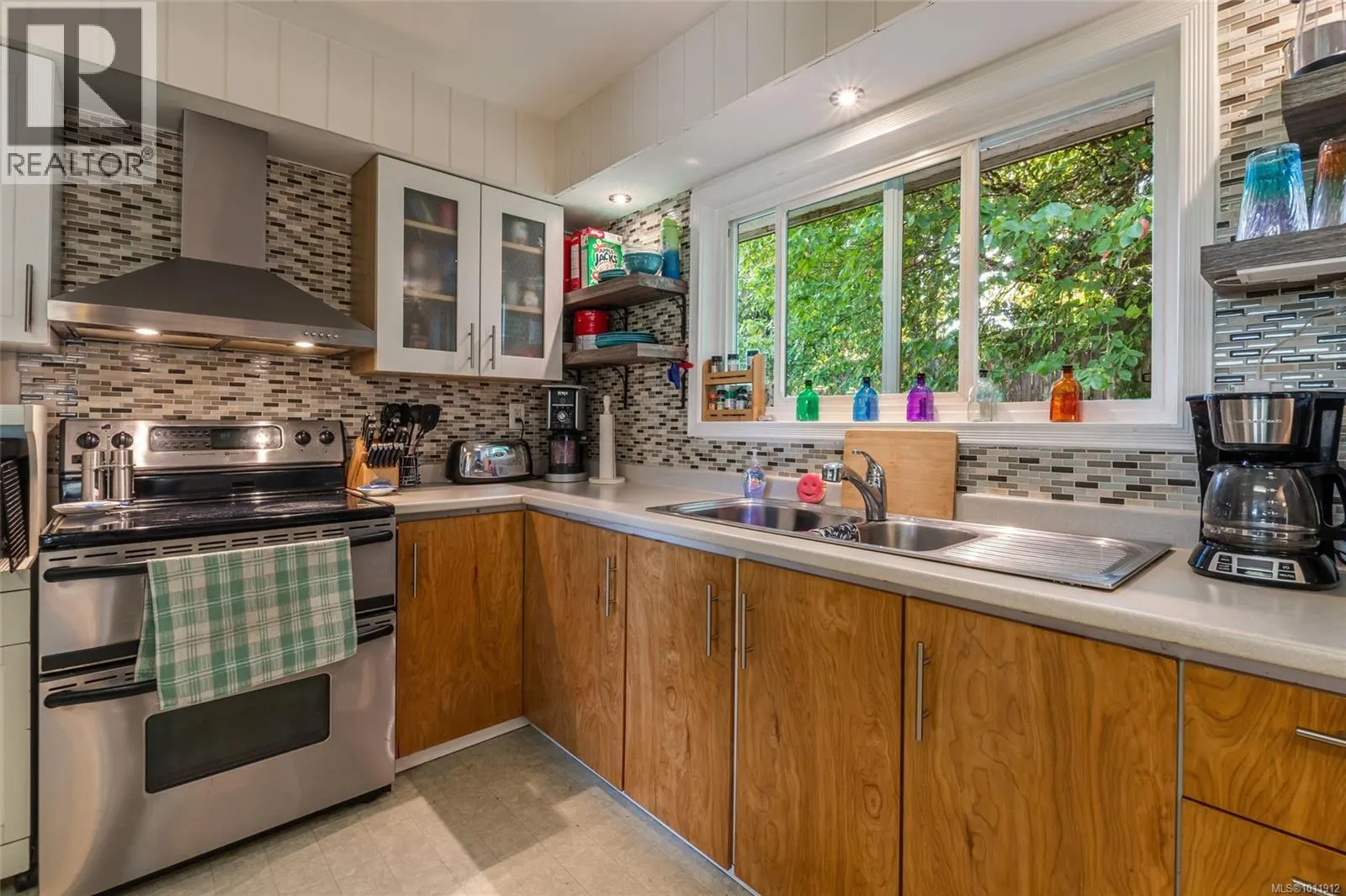 43 Roberta Rd E