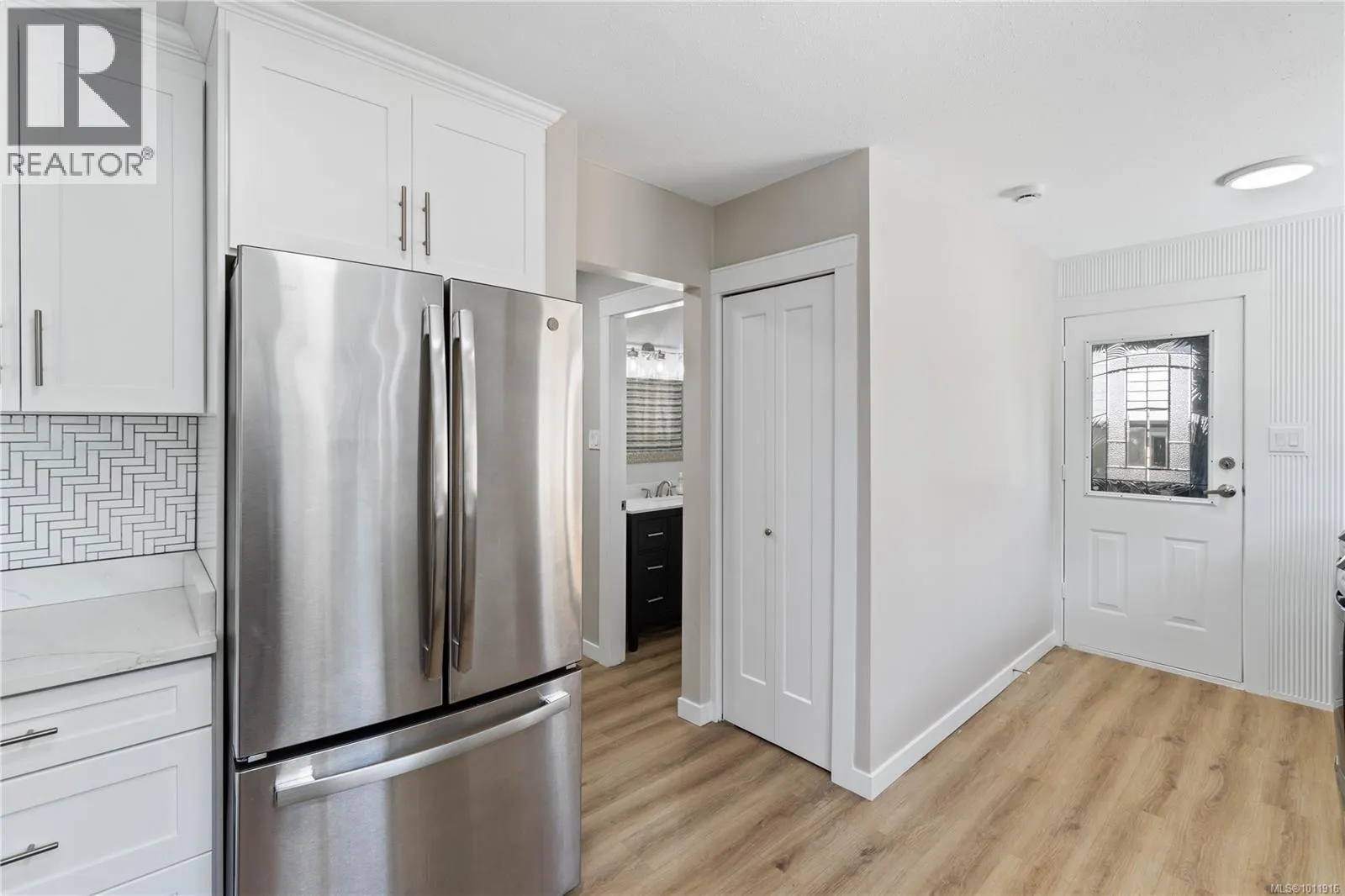 125 Arbutus Cres