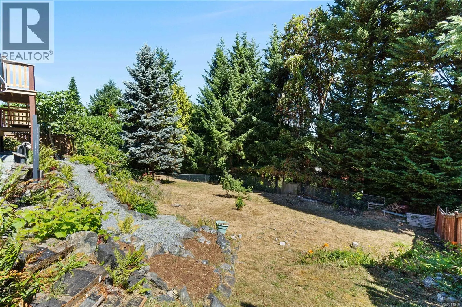 125 Arbutus Cres
