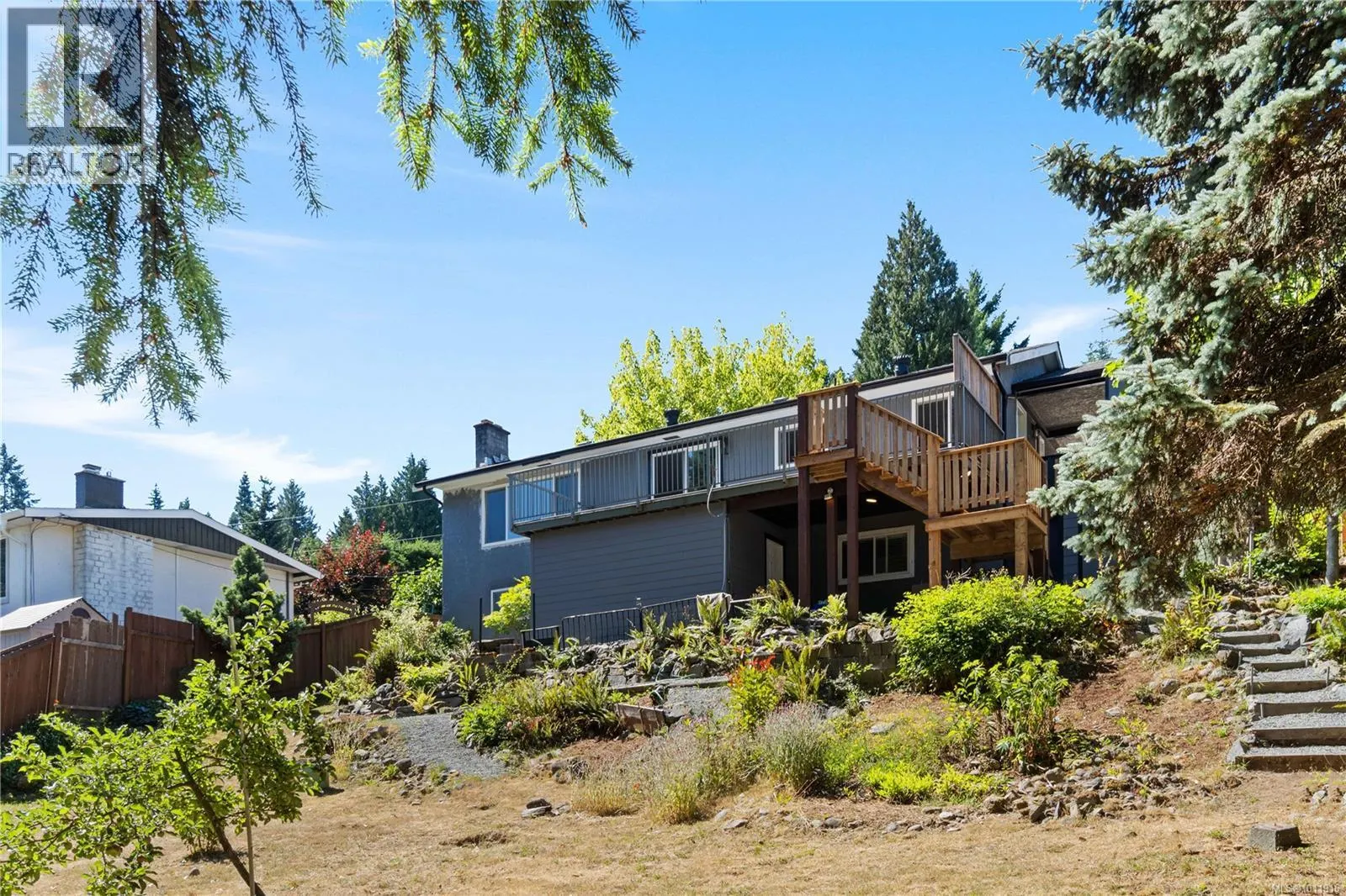 125 Arbutus Cres