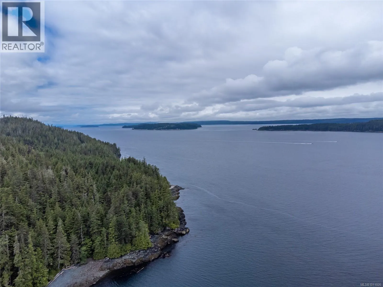 DL2264 Hidden Cove