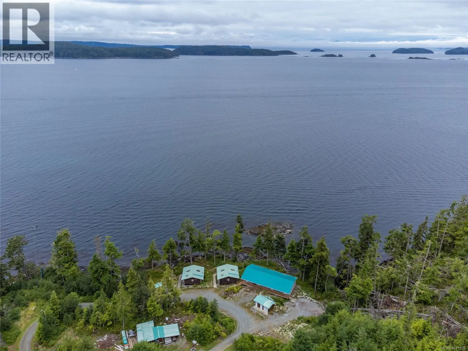 DL2264 Hidden Cove