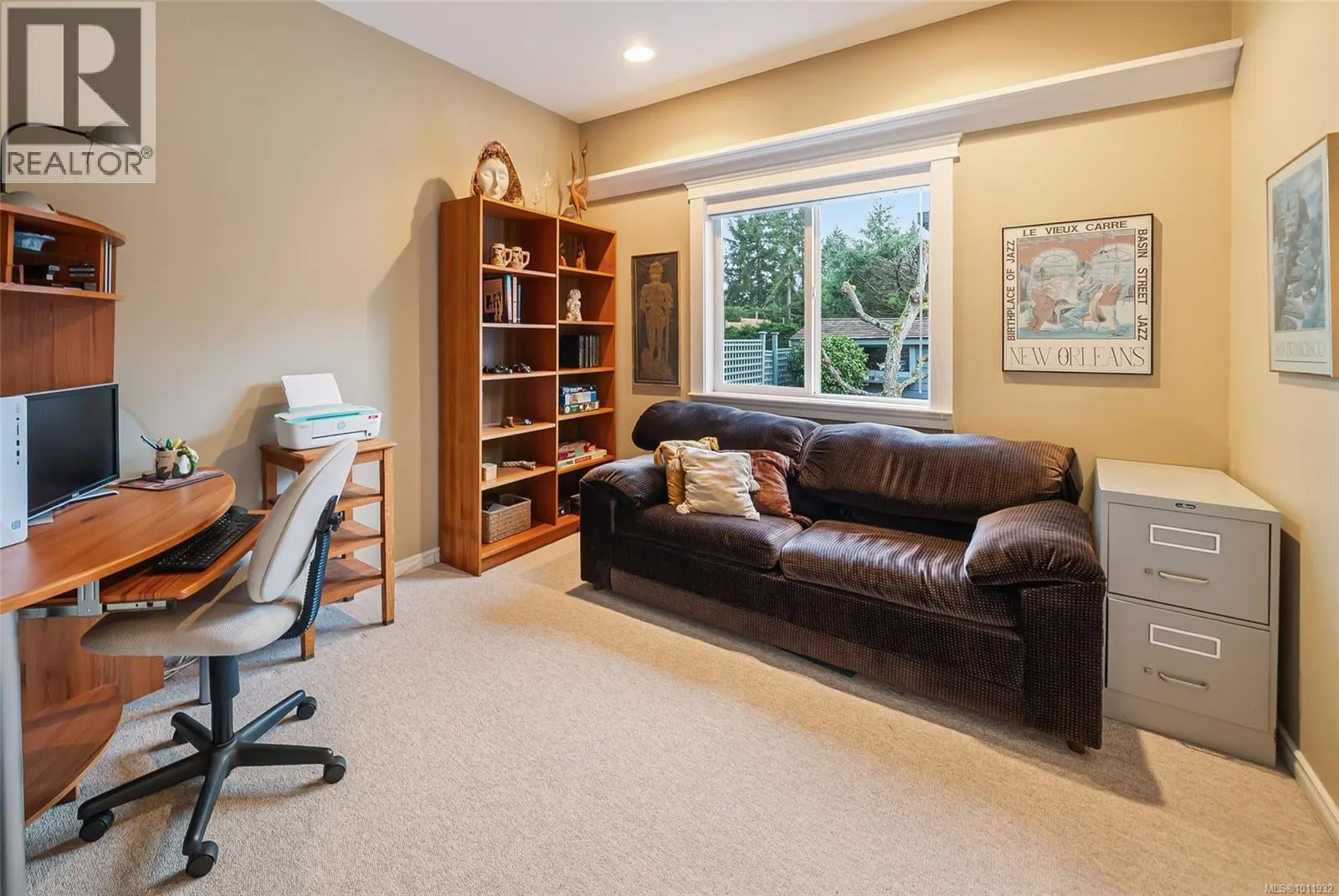 2340 Casey Pl