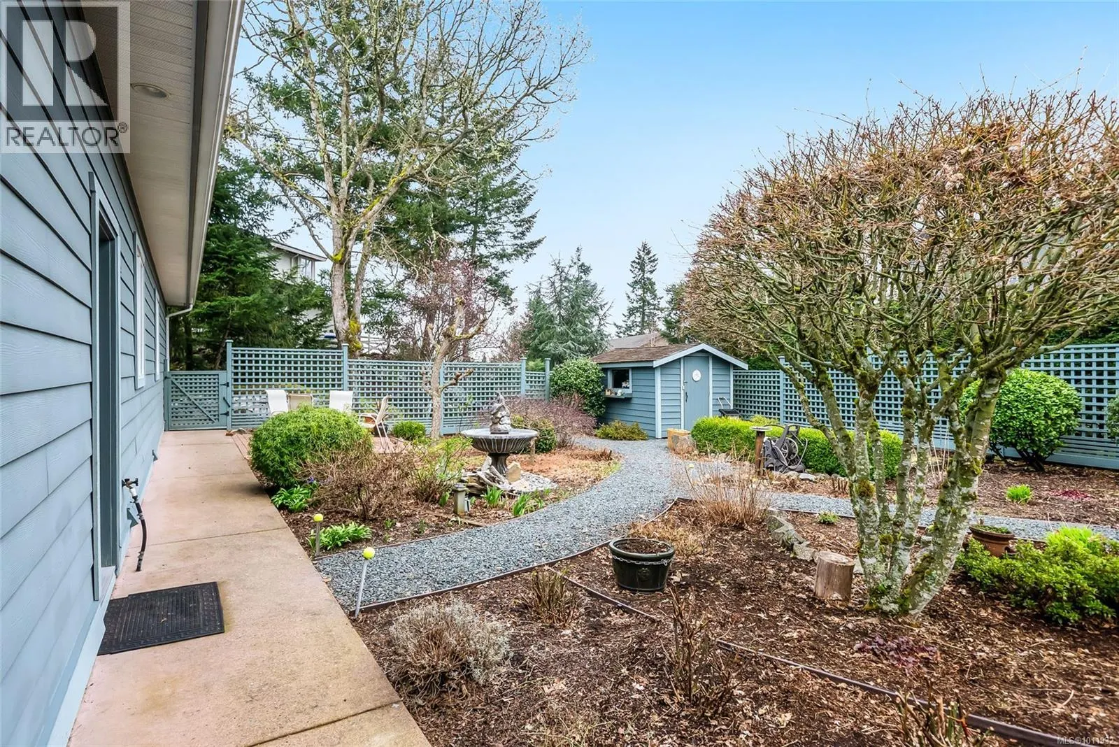 2340 Casey Pl