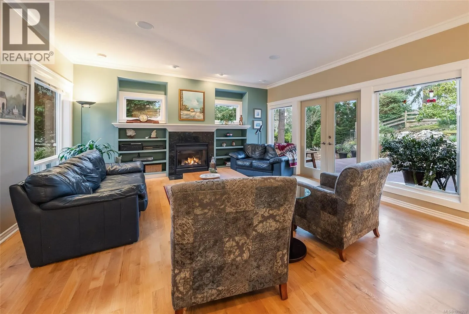 2340 Casey Pl