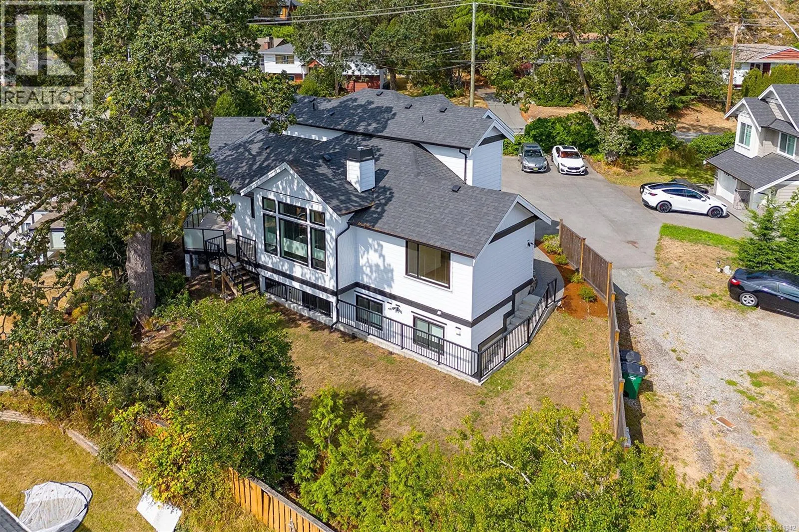 3595 Cedar Hill Rd