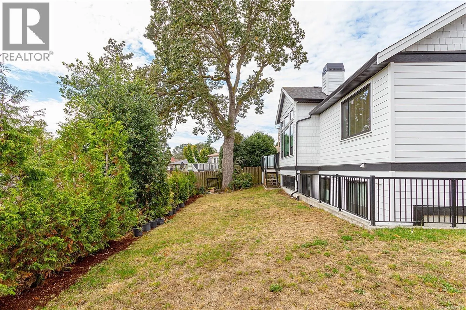 3595 Cedar Hill Rd