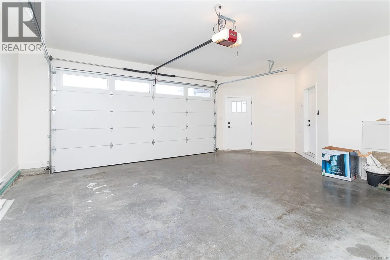 3595 Cedar Hill Rd