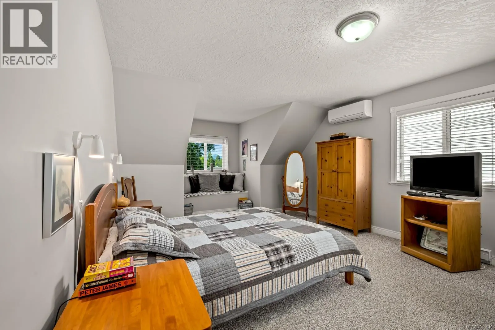 2190 Stirling Pl