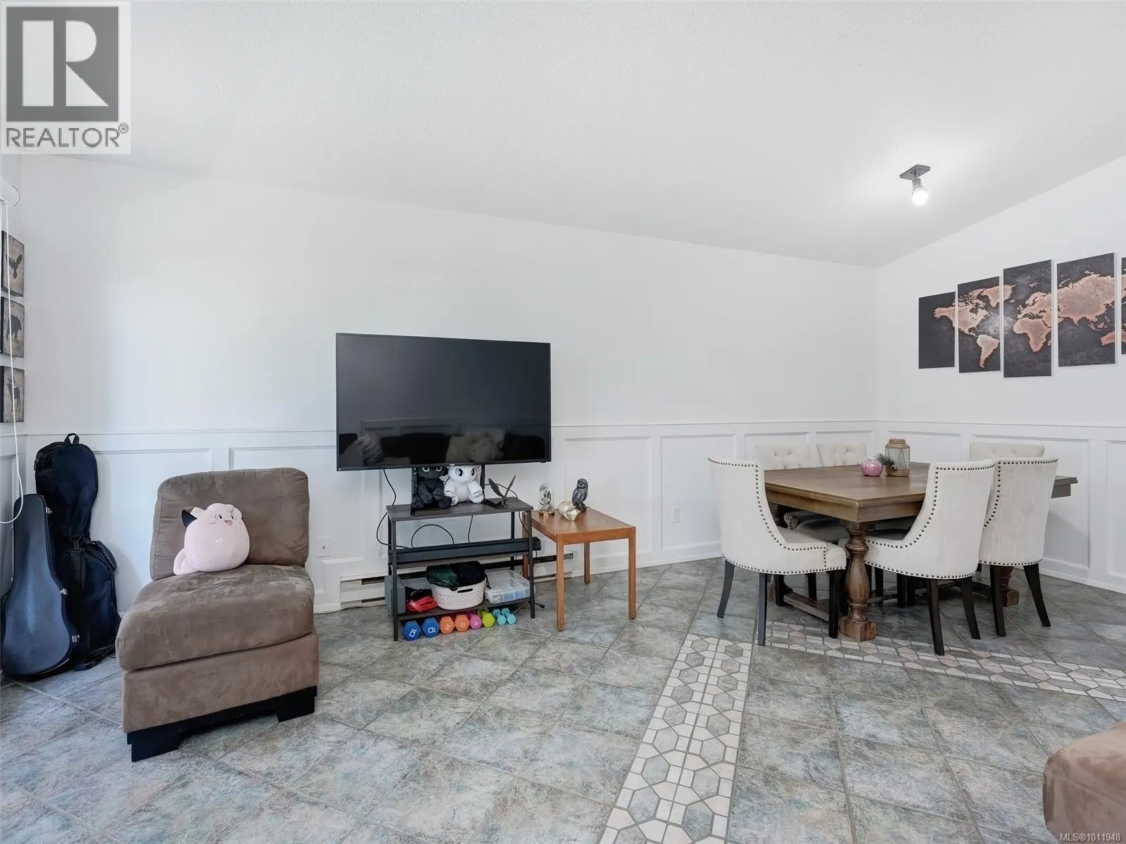 5 6110 Seabroom Rd