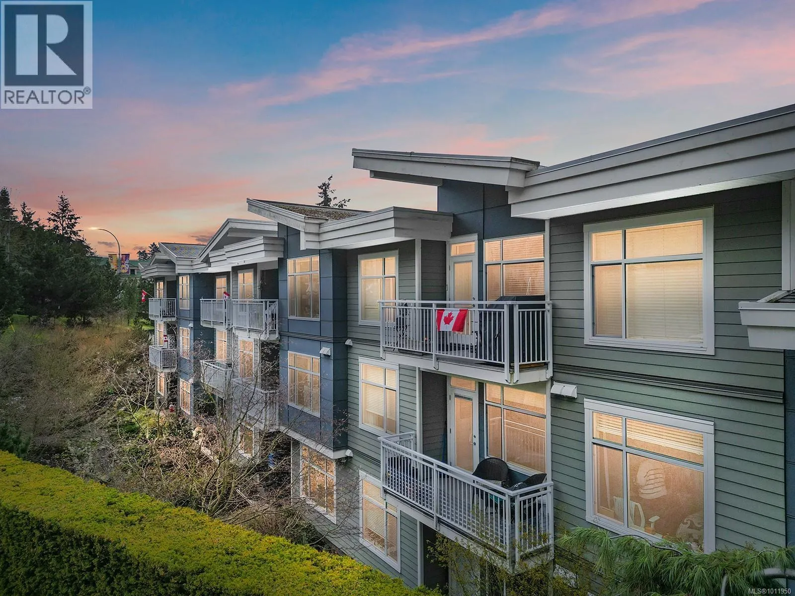 213 4960 Songbird Pl