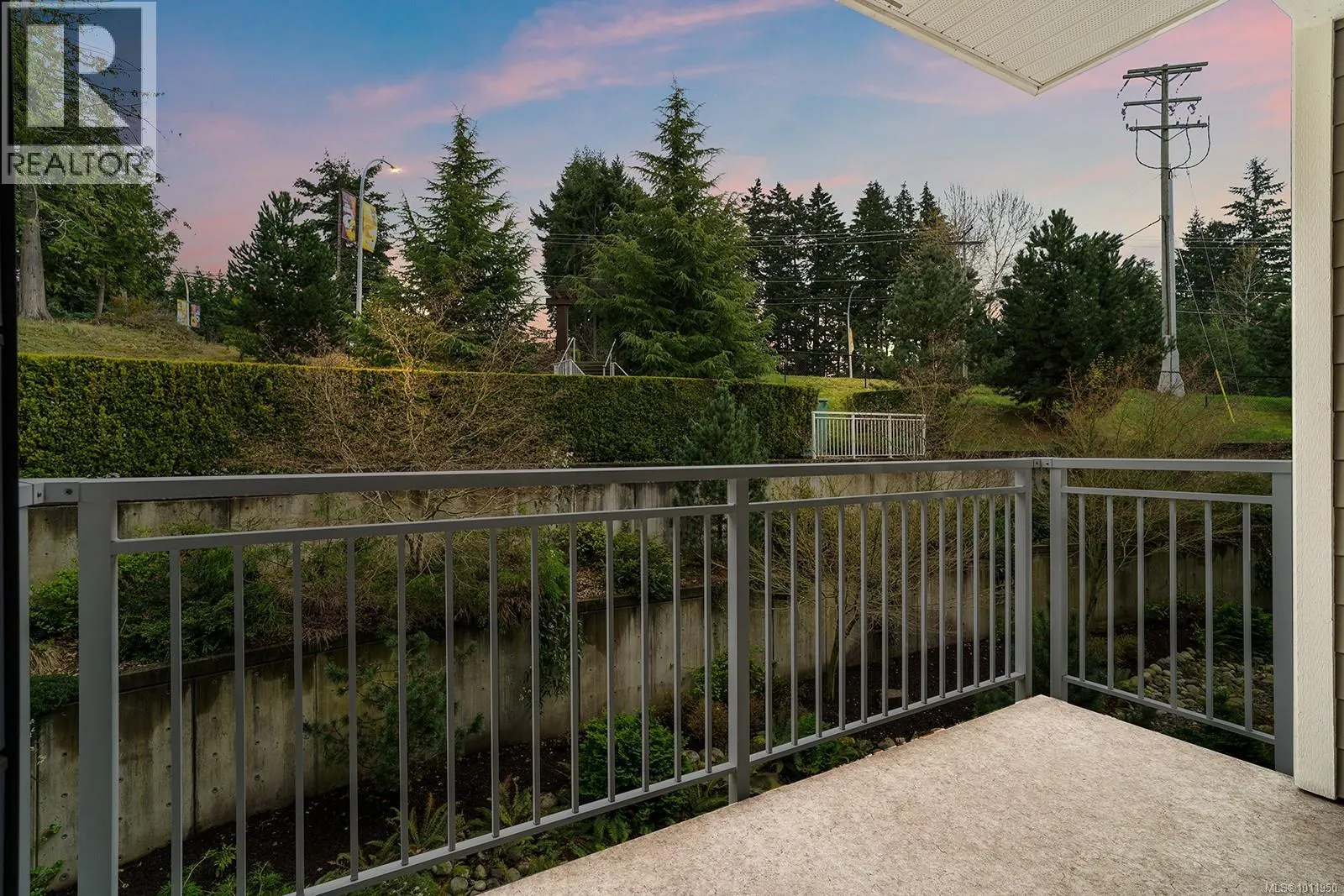 213 4960 Songbird Pl