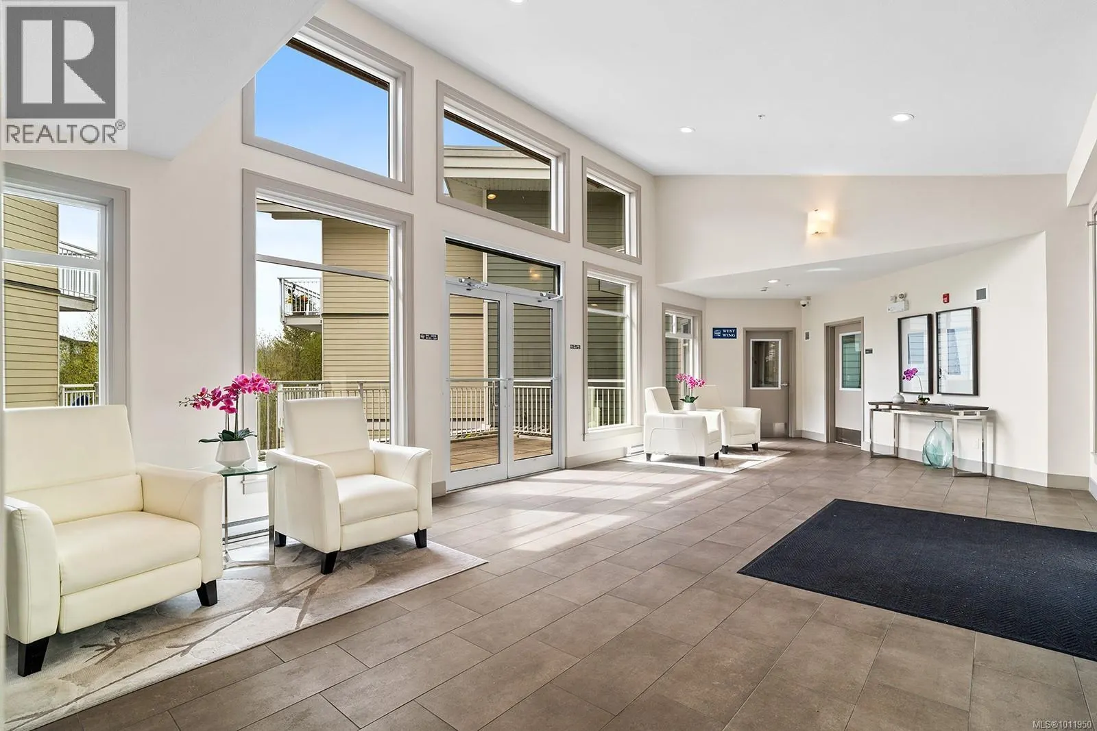 213 4960 Songbird Pl