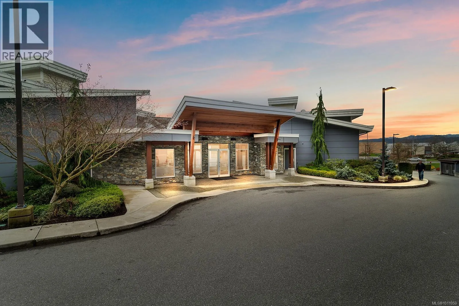 213 4960 Songbird Pl