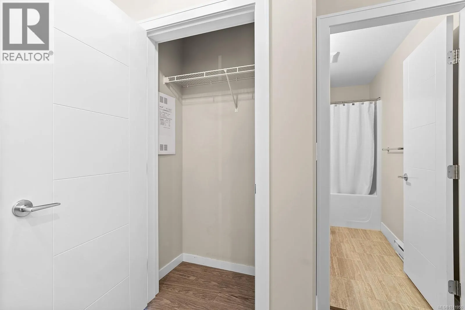 213 4960 Songbird Pl