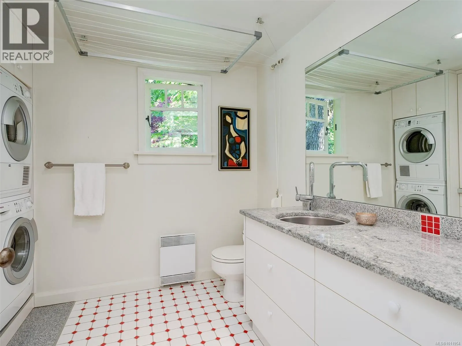 2550 Queenswood Dr