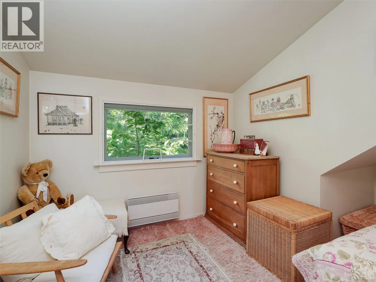 2550 Queenswood Dr