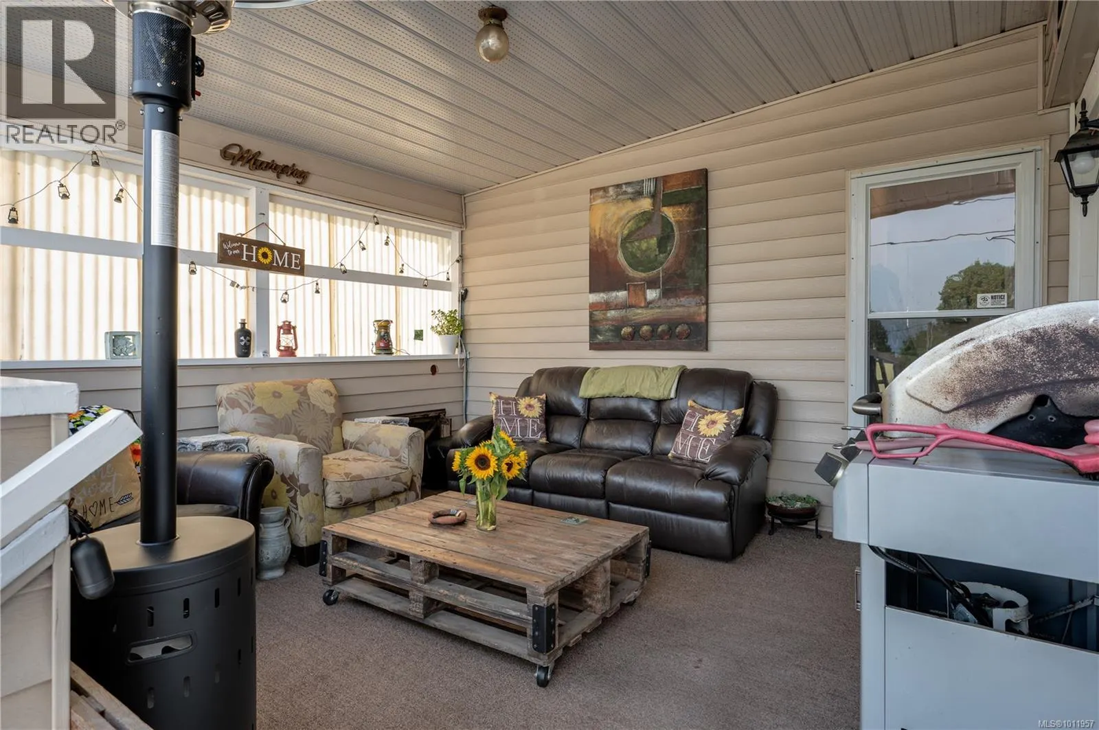 711 Kasba Cir