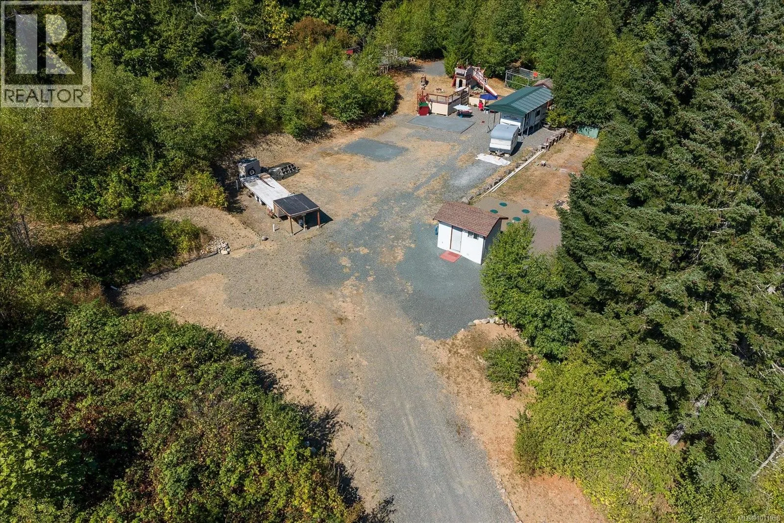 6593 Country Rd