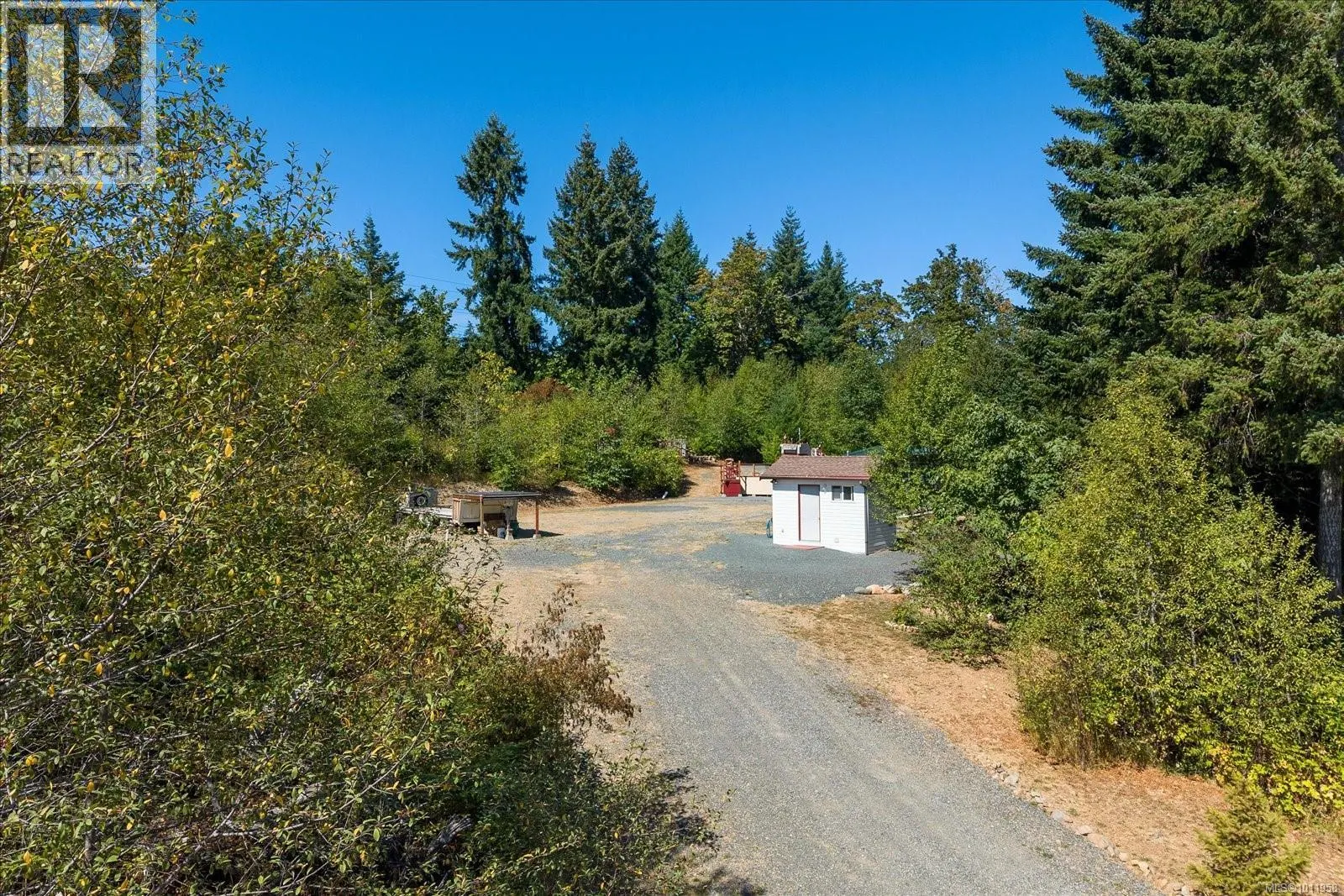 6593 Country Rd
