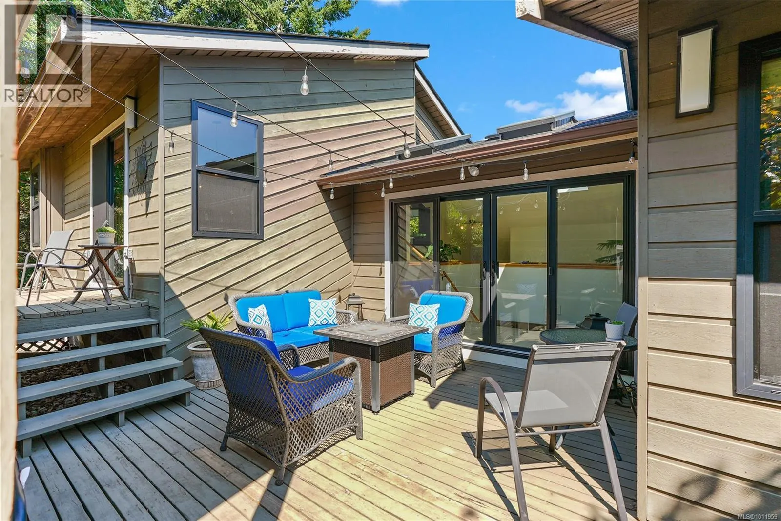 3372 Mary Anne Cres