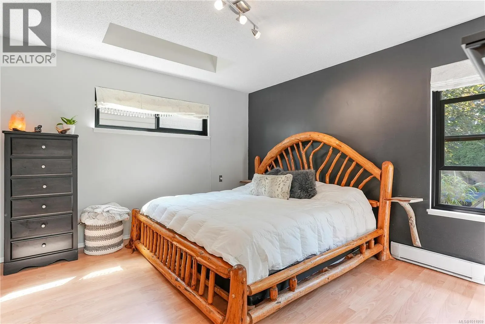 3372 Mary Anne Cres