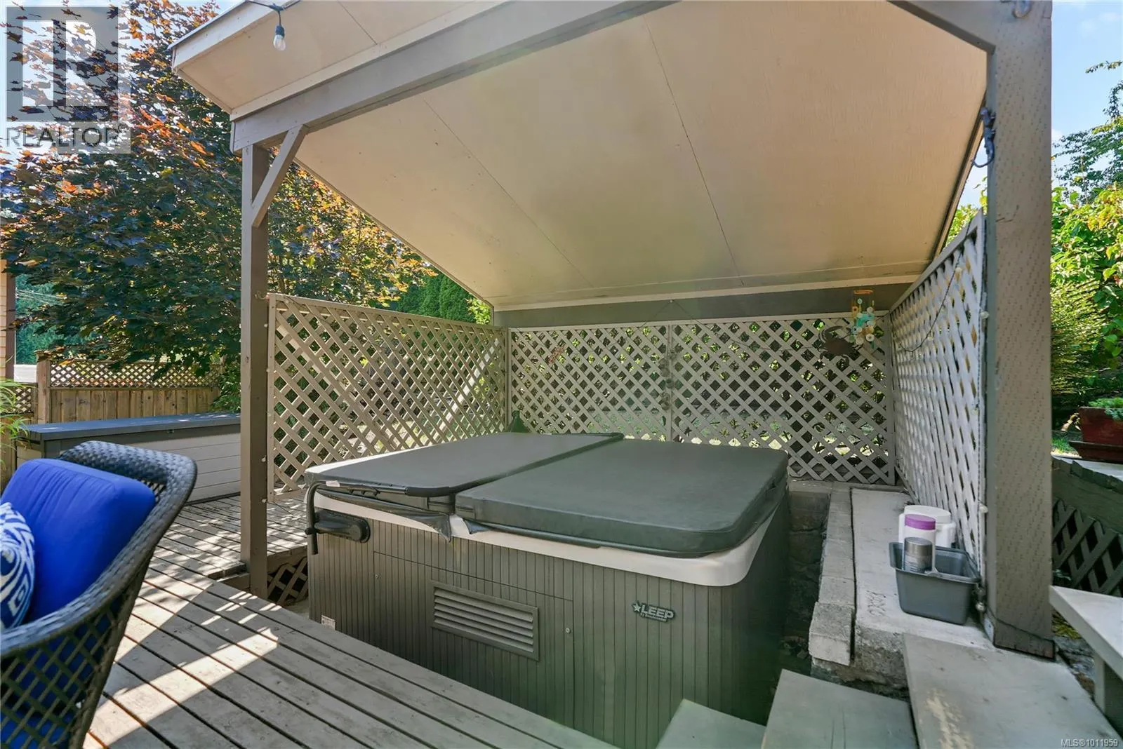 3372 Mary Anne Cres