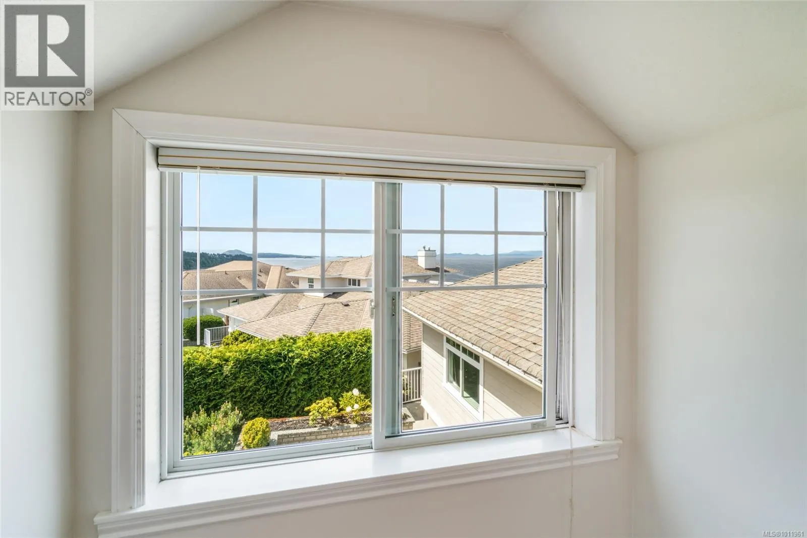 4956 Bella Vista Cres
