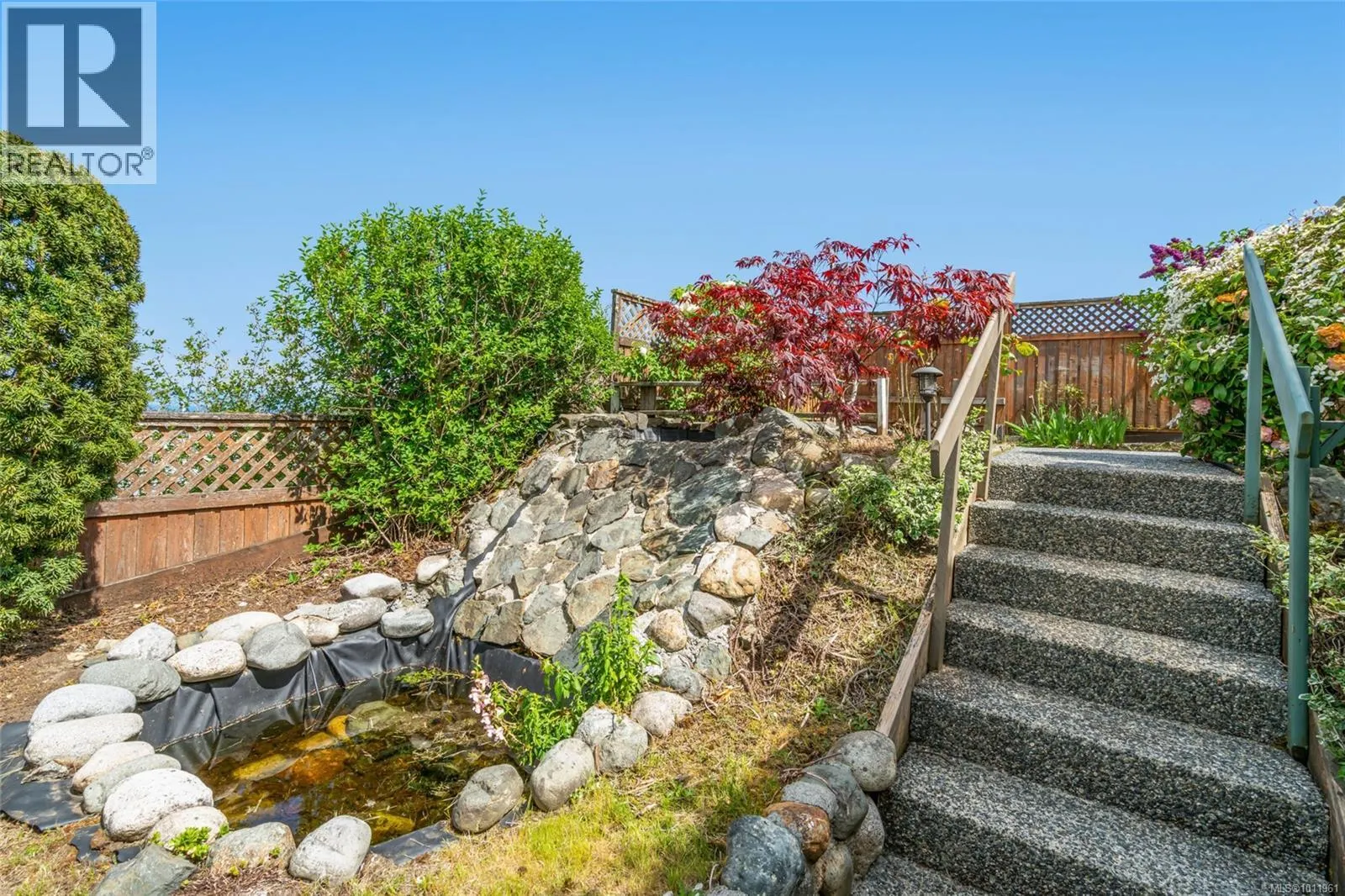 4956 Bella Vista Cres