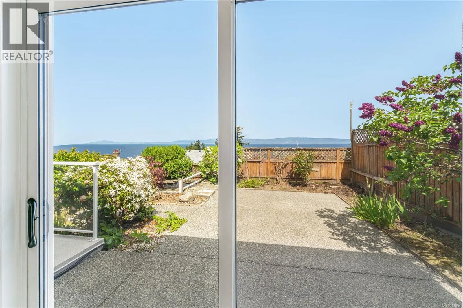 4956 Bella Vista Cres