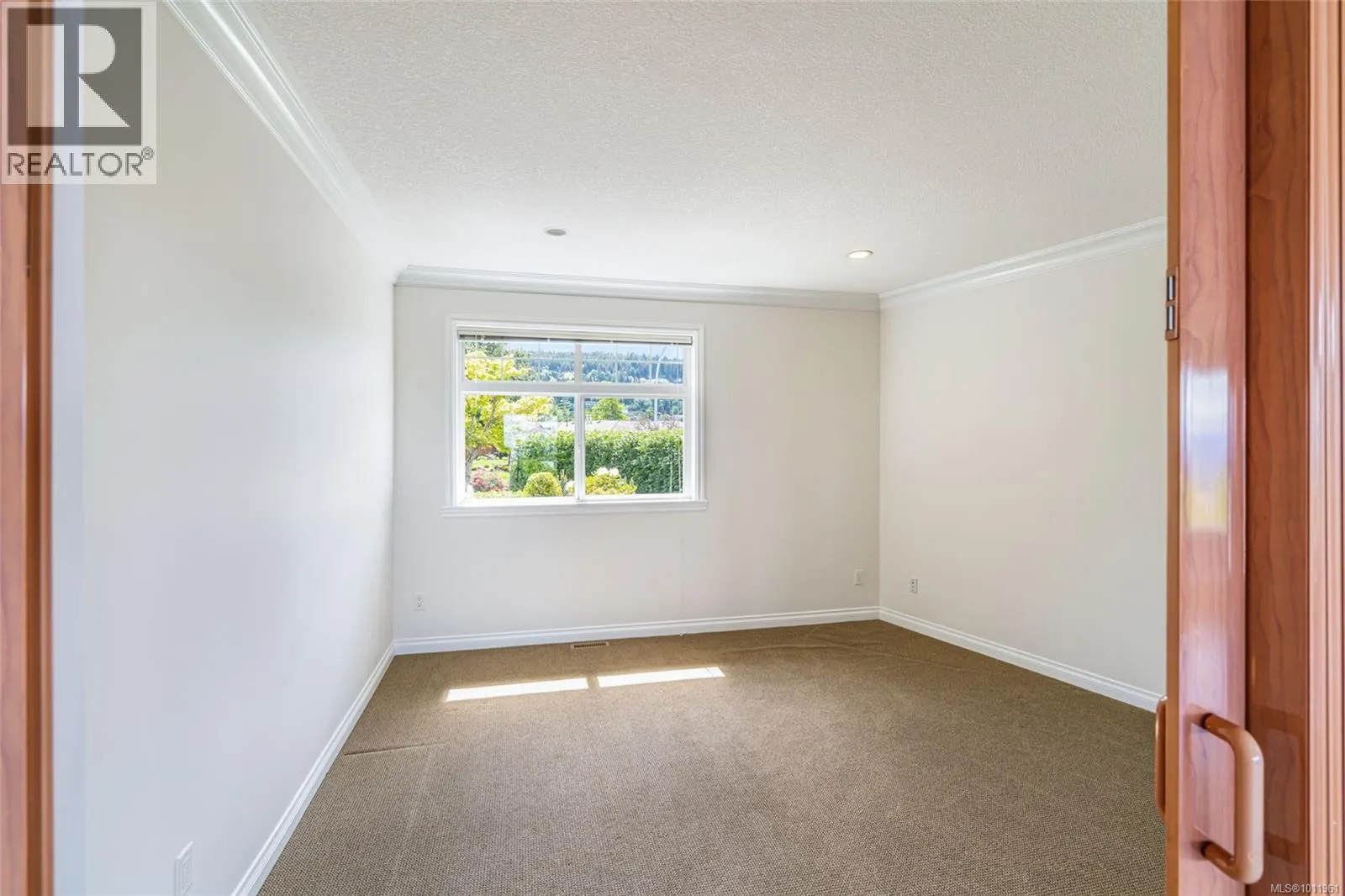 4956 Bella Vista Cres