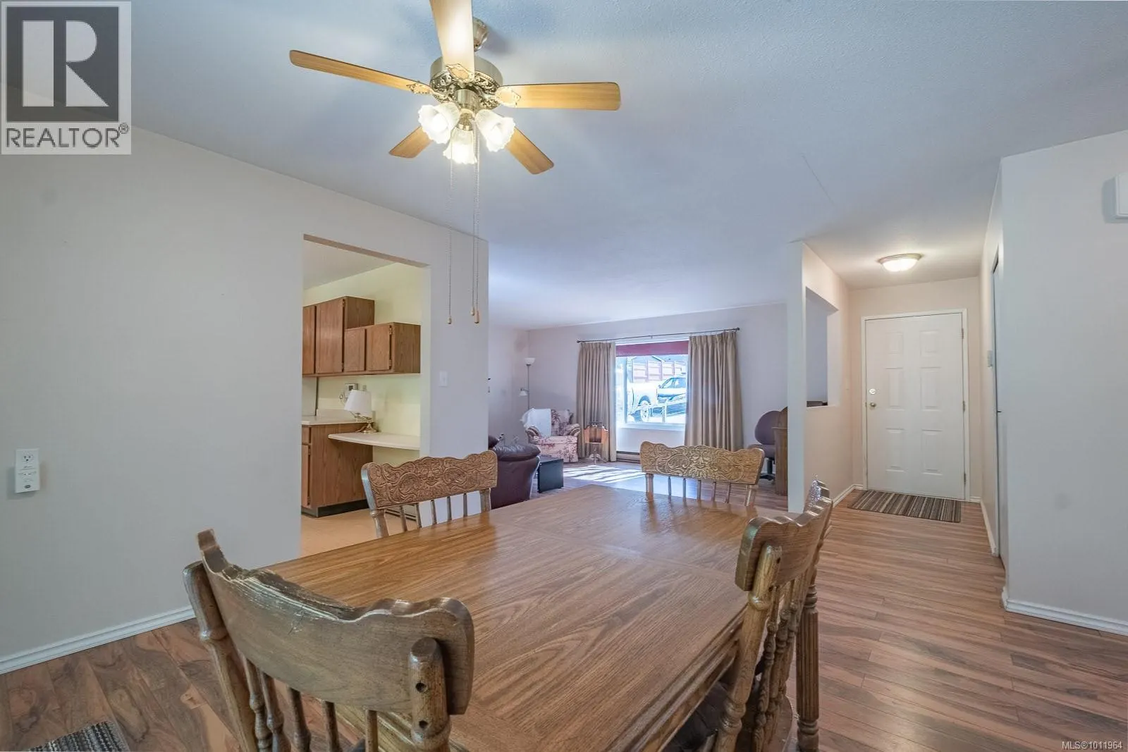 655 Dogwood Rd