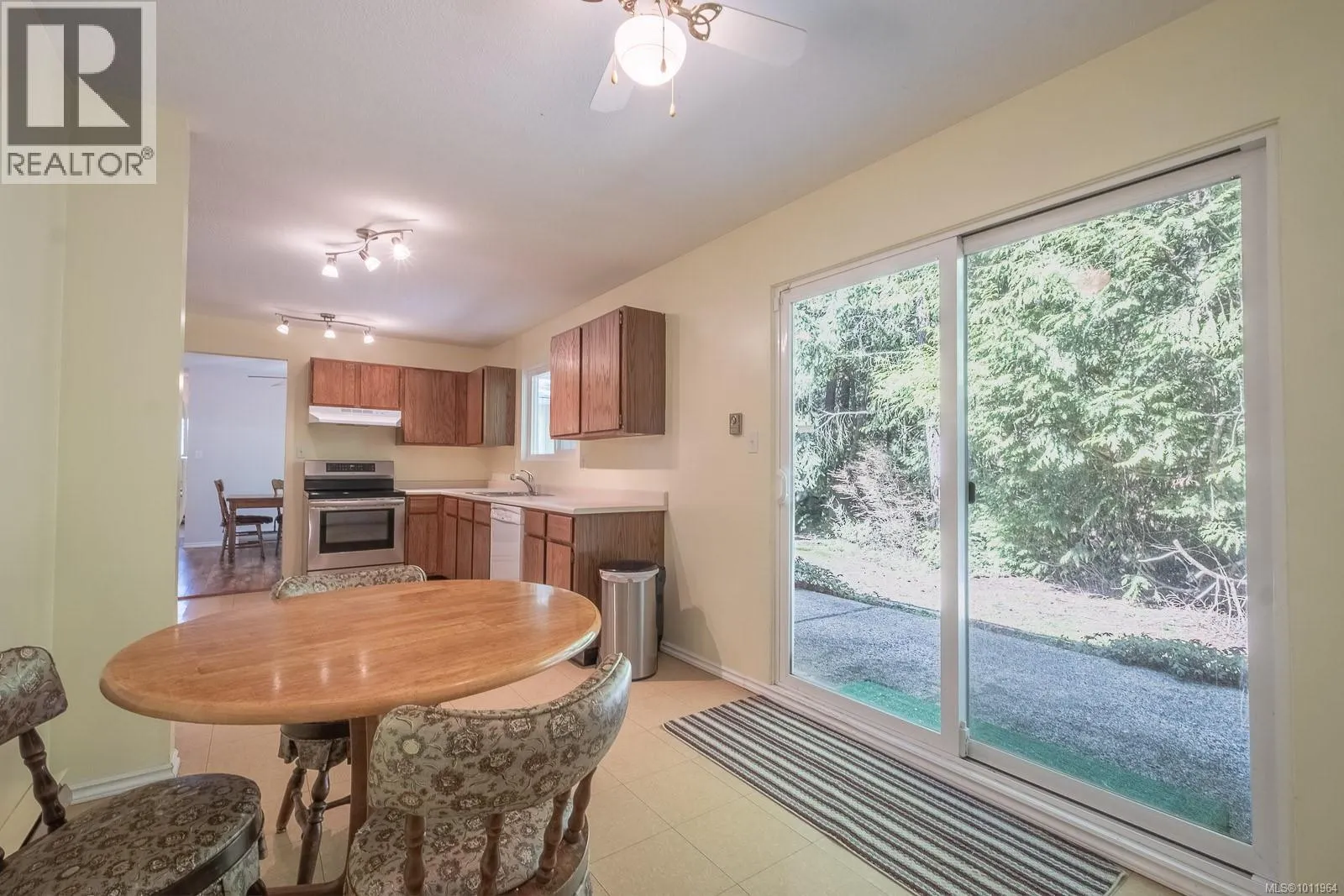 655 Dogwood Rd