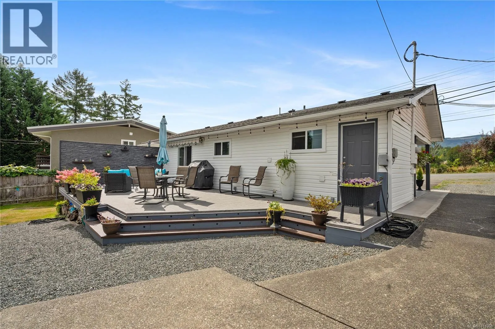 5219 Miller Rd