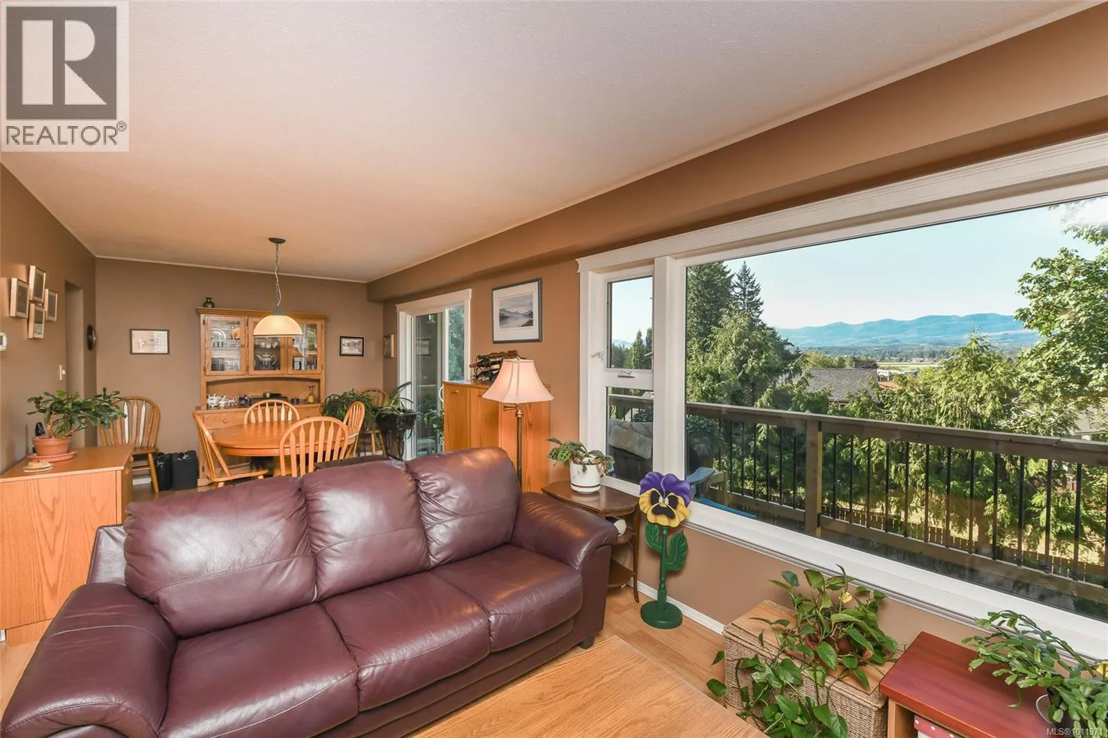 265 Panorama Pl