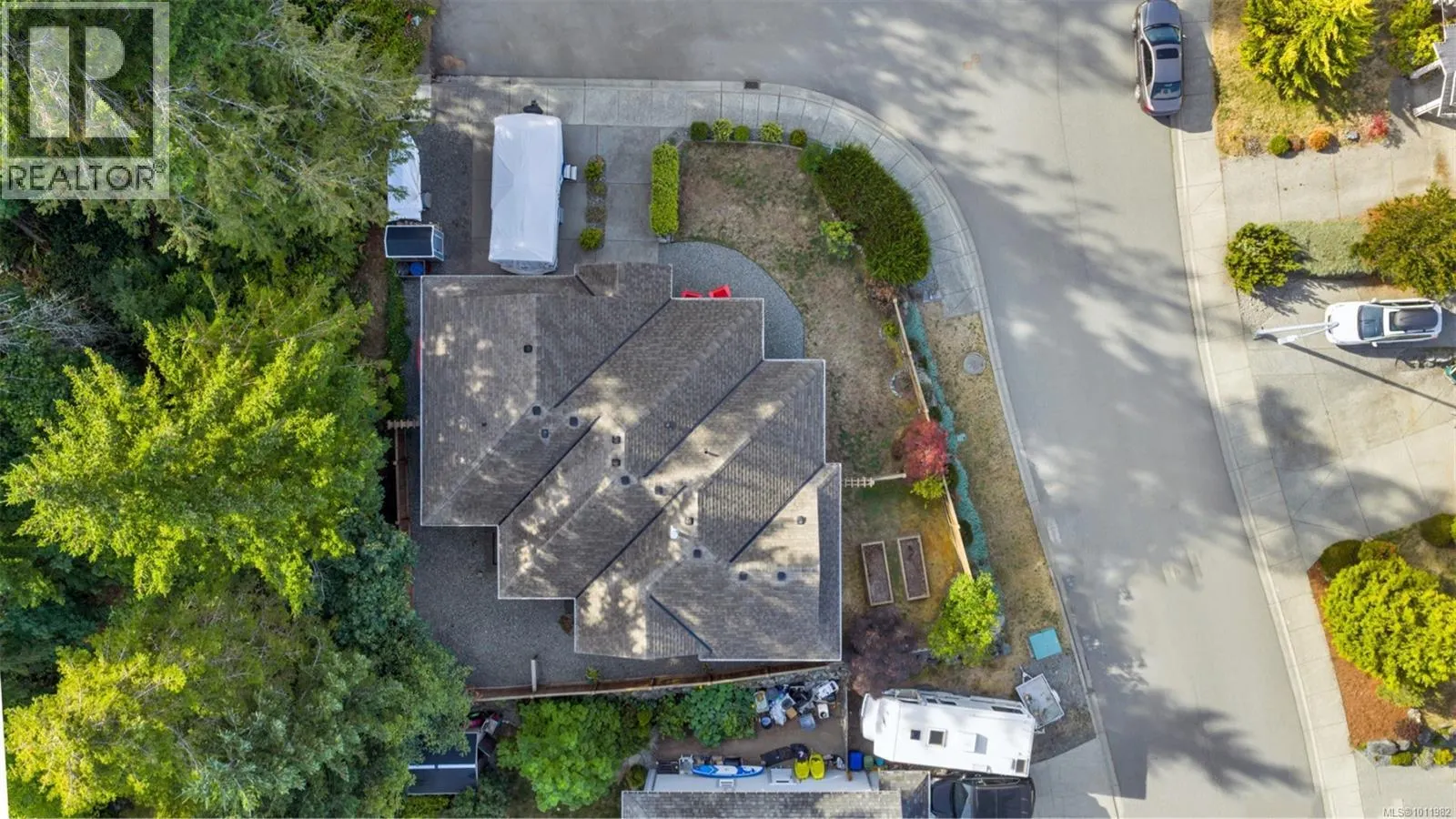 1501 Treetop Close