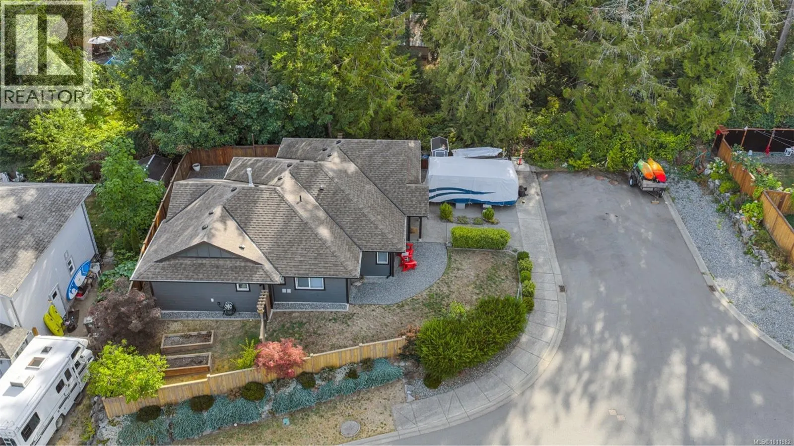 1501 Treetop Close